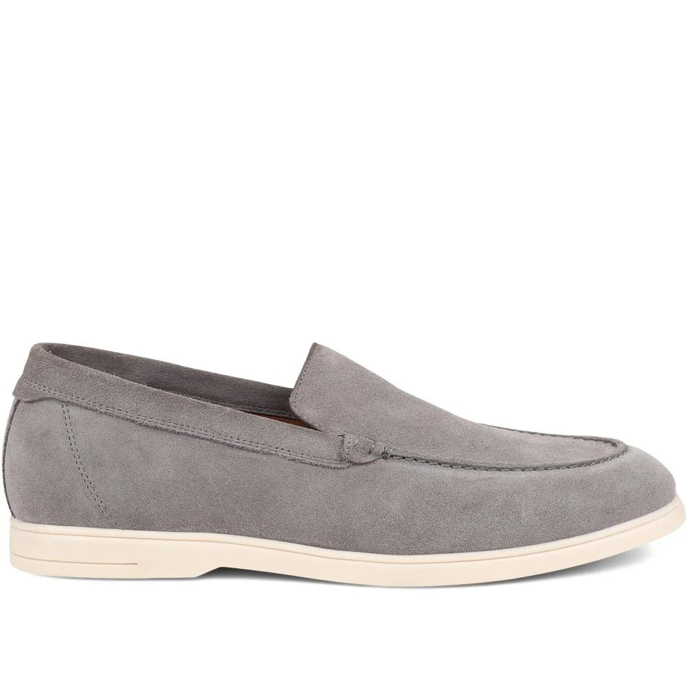 Posh Club Suede Loafers grey